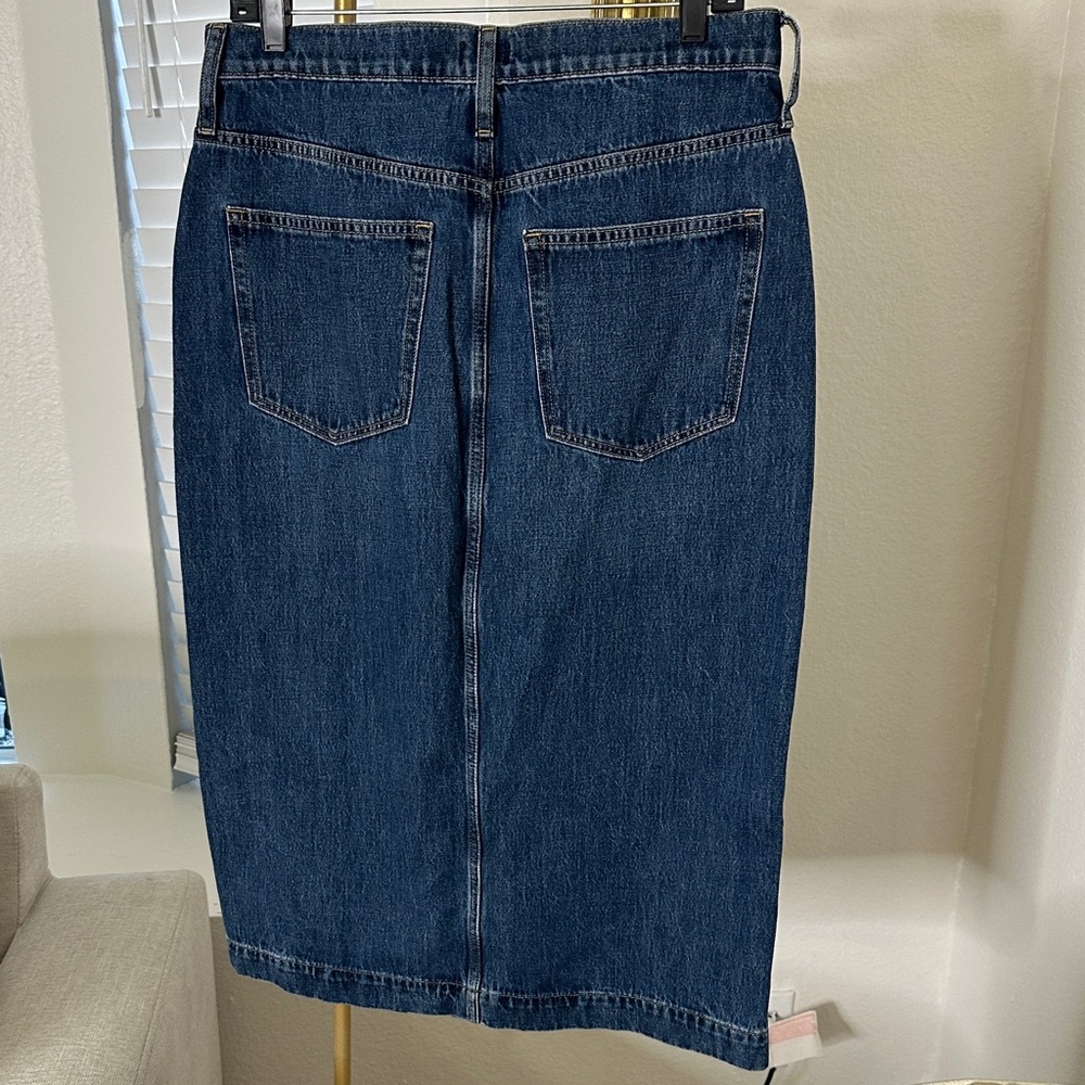 NWT! J. Crew Dark Wash Denim Pencil Skirt - Picture 5 of 9